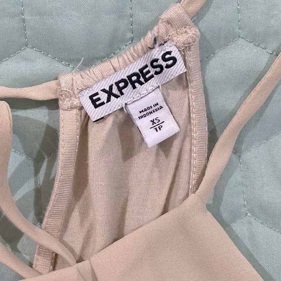 Express Top - Picture 2 of 4
